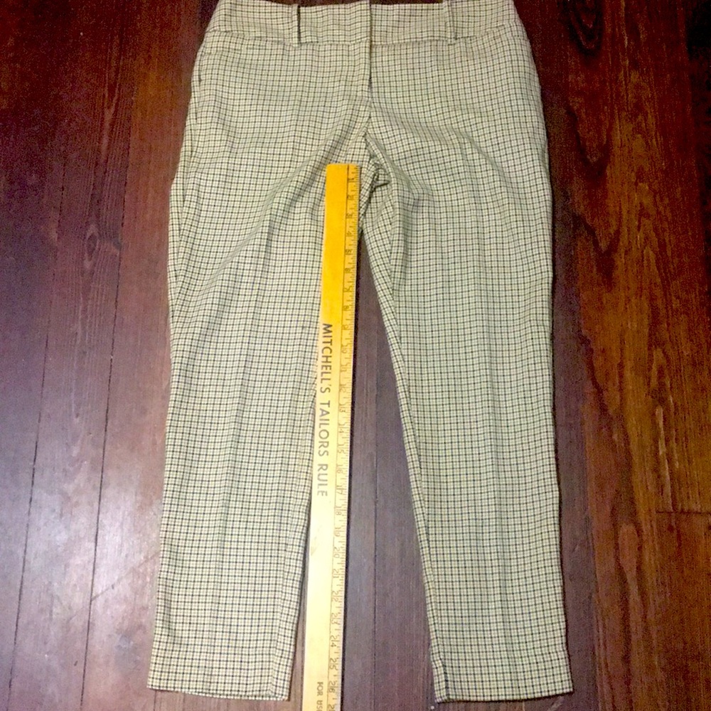 Capri pants - Picture 3 of 10